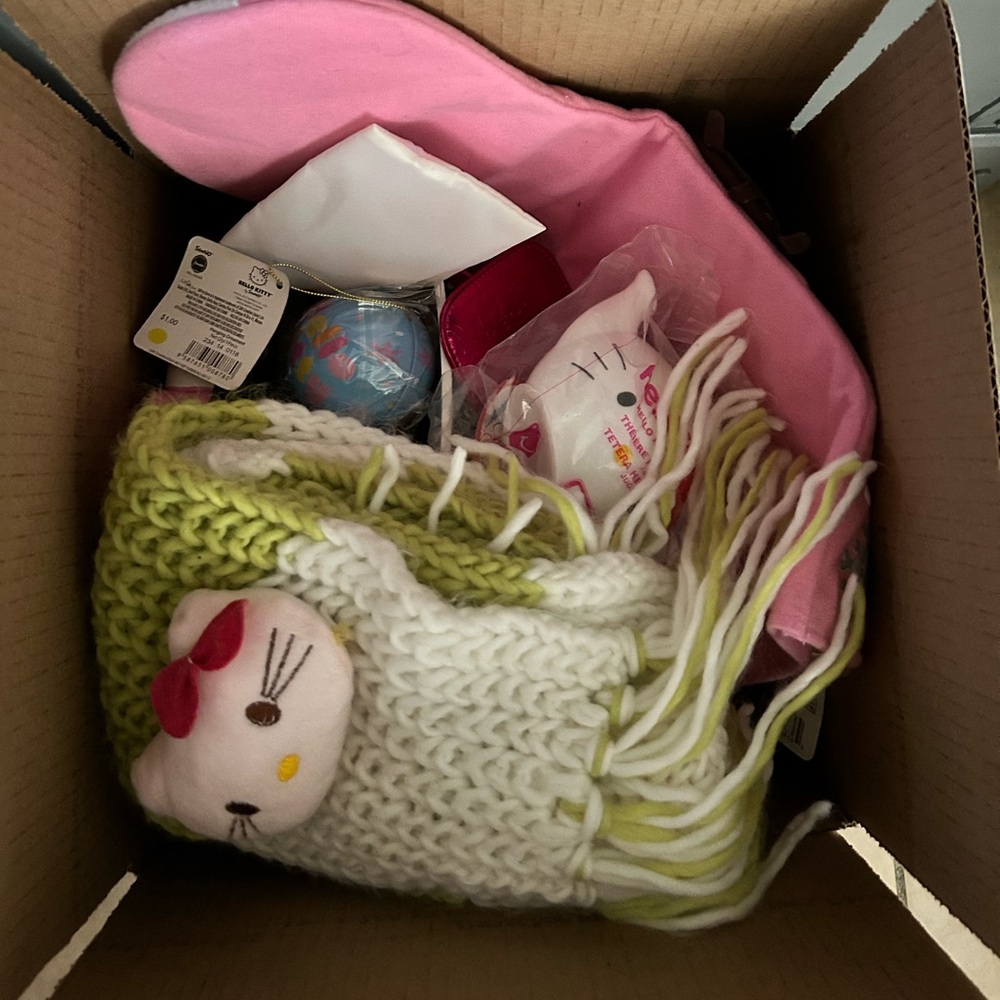 Hello Kitty Mystery Box